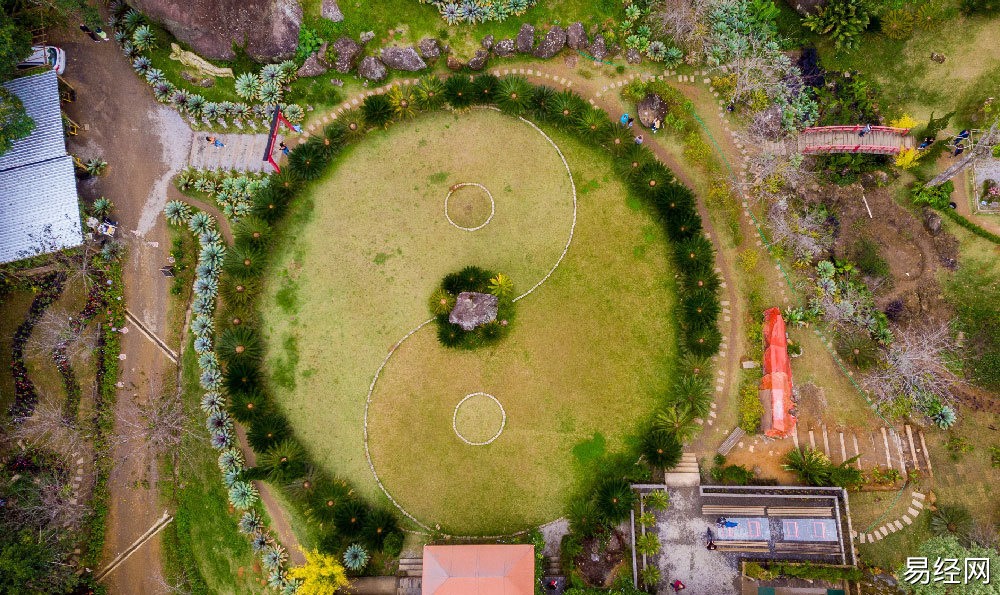 集成吊顶风水（集成吊顶安装视频全过程教程）