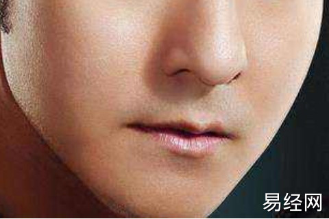 嘴唇上有疤痕运势，算命唇部有疤好不好