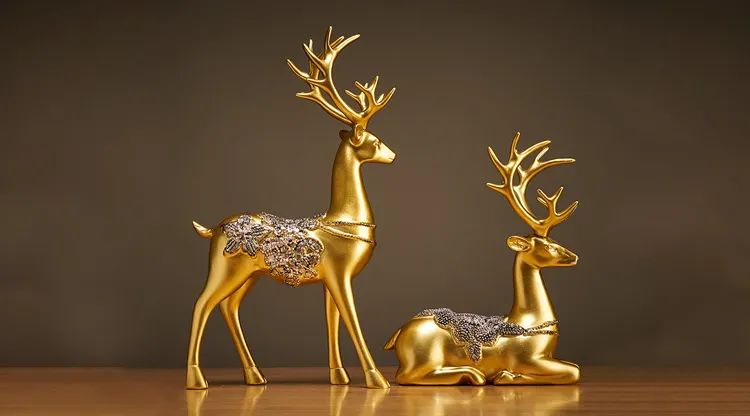 金色鹿装饰品.jpg